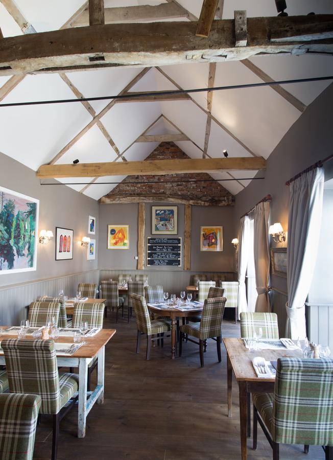 The Loddon Swan Bed and Breakfast Exteriör bild