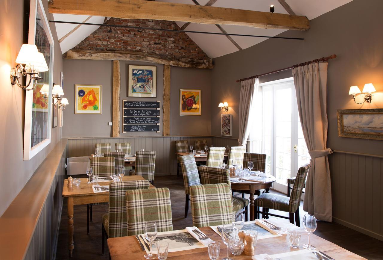 The Loddon Swan Bed and Breakfast Exteriör bild